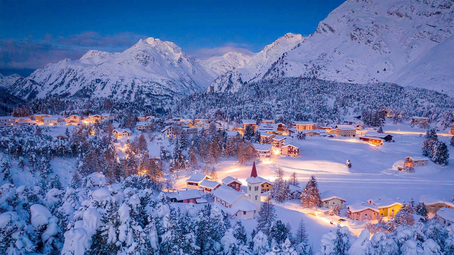 瑞士马洛亚雪景